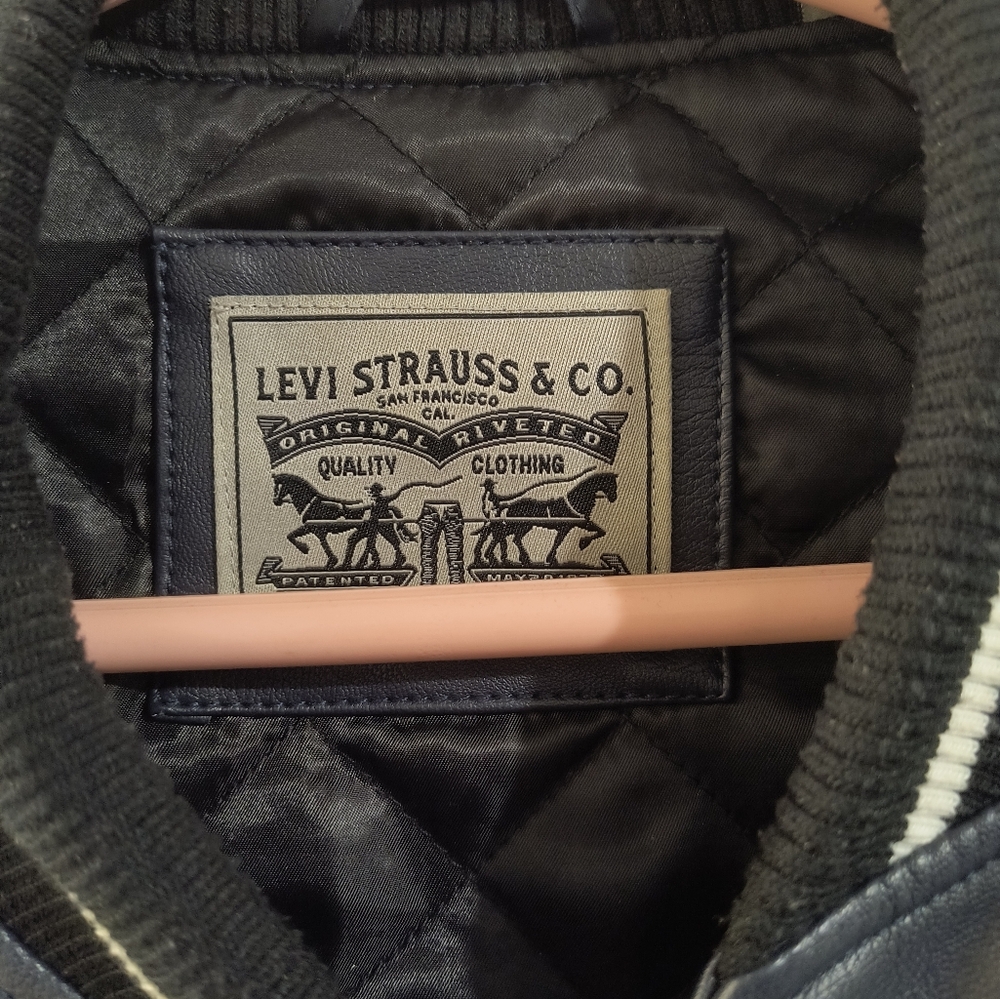 Levi's Women's Mixed Media Varisty Bomber Jacket - Picture 4 of 8